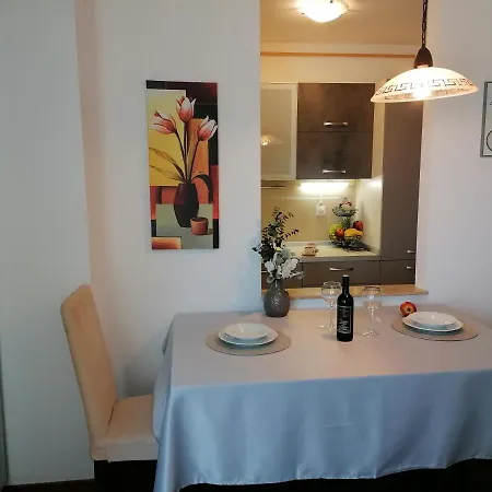 Apartment Sunshine Pula