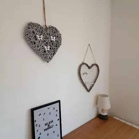 Sunshine Apartment *